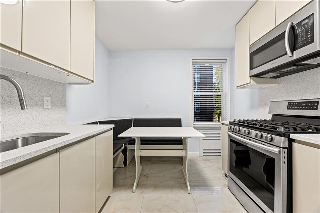 394 Avenue S 2F, Brooklyn, New York, 11223 image 7