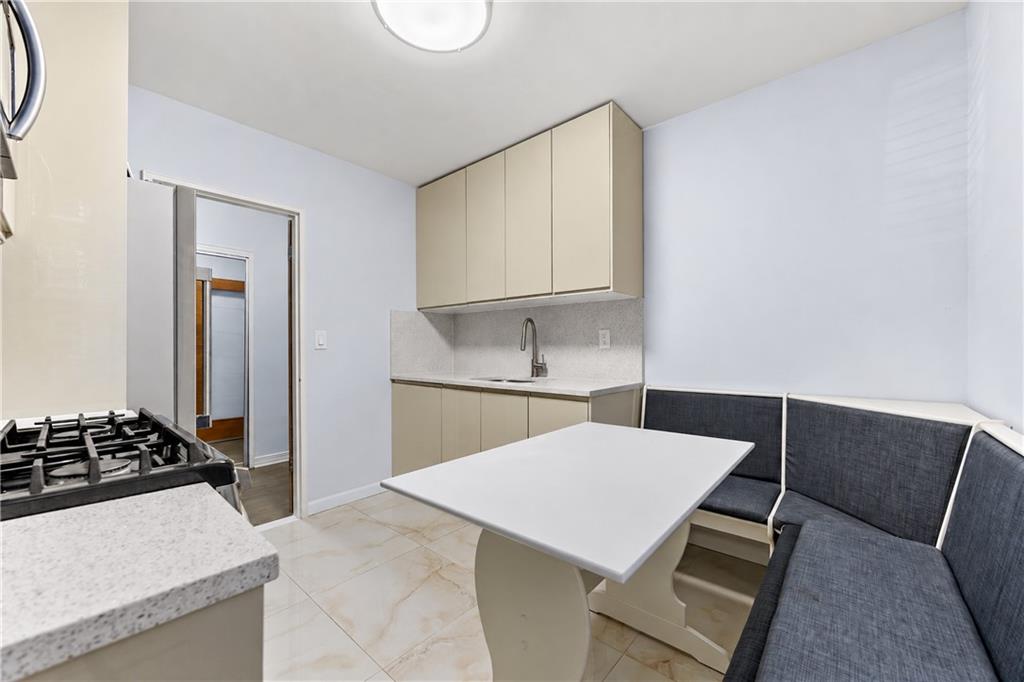 394 Avenue S 2F, Brooklyn, New York, 11223 image 8