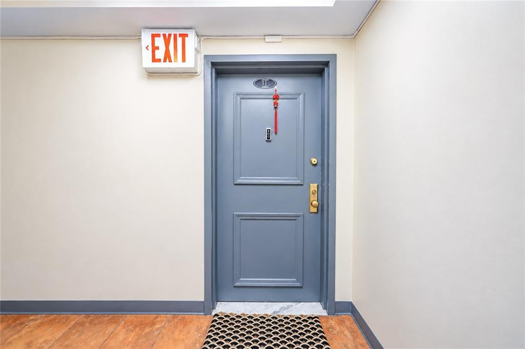 1495 East 28th Street 3E Image 4