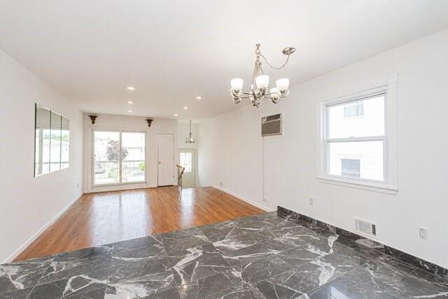 237 Brookfield Avenue Image 4