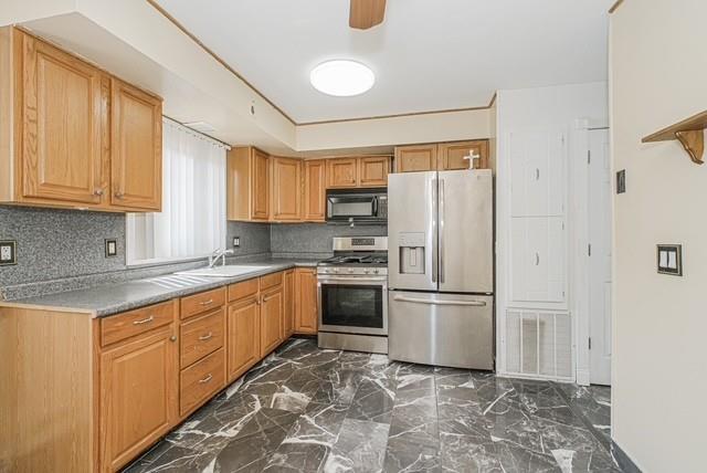 237 Brookfield Avenue Image 3