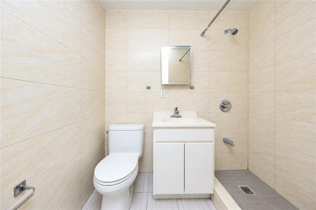 203 Gelston Avenue 2, Brooklyn, New York, 11209 image 8