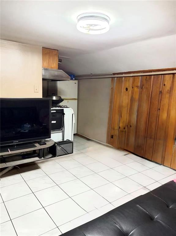 320 64th Street Image 5
