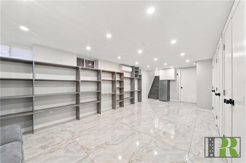 1504 East 37th Street, Brooklyn, New York, 11234 image 12