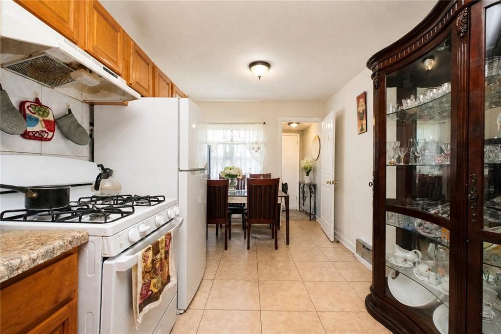 1846 East 52nd Street, Brooklyn, New York, 11234 image 19