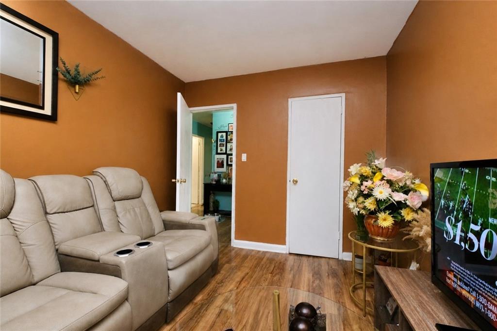 1846 East 52nd Street, Brooklyn, New York, 11234 image 25