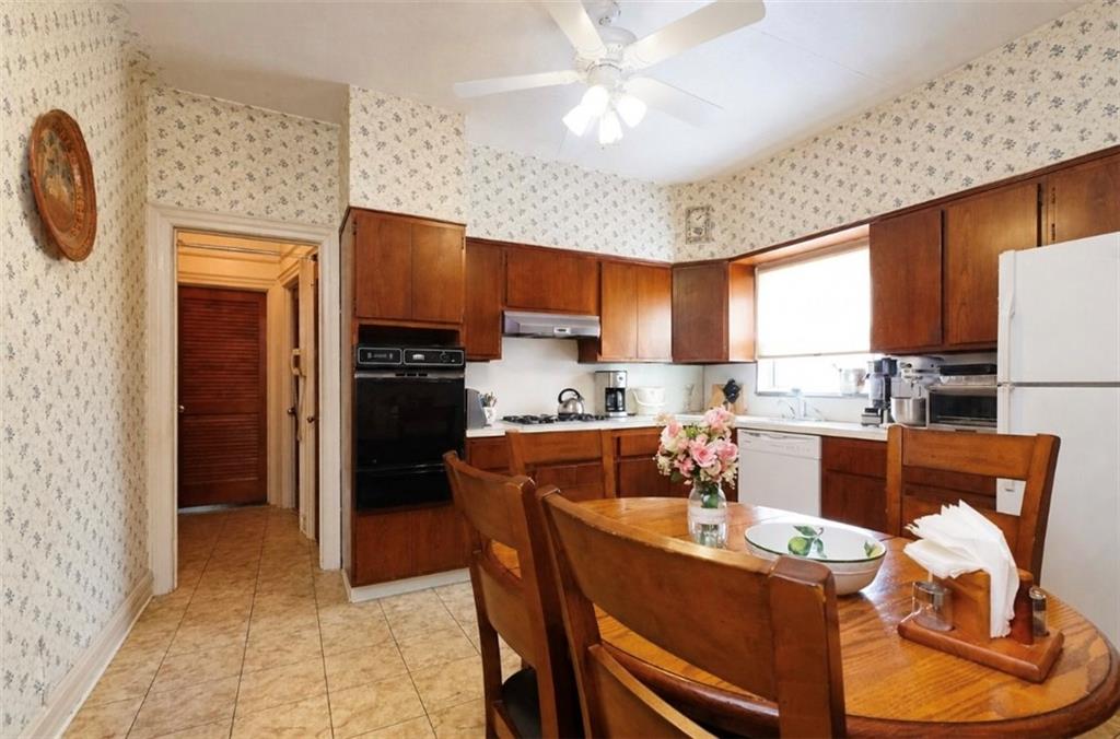 1763 East 16th Street, Brooklyn, New York, 11229 image 24