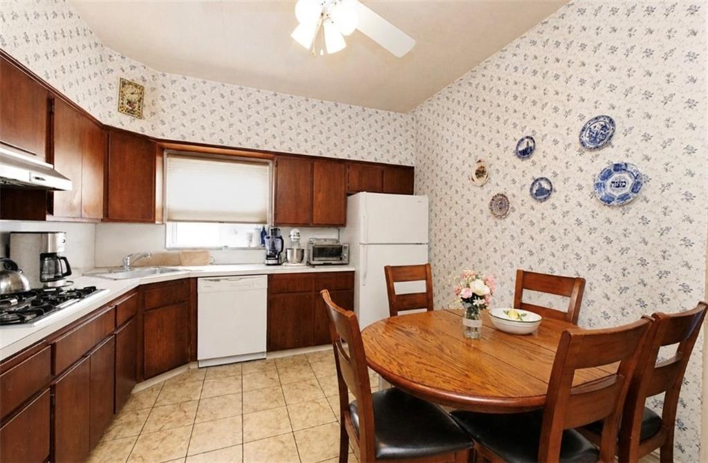 1763 East 16th Street, Brooklyn, New York, 11229 image 23
