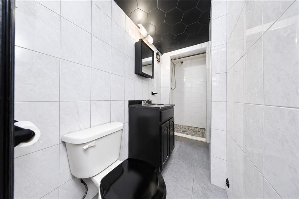 1607 Avenue W, Brooklyn, New York, 11229 image 30