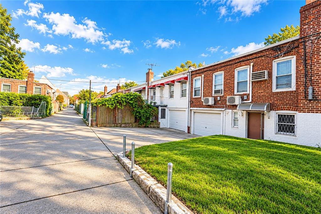 1607 Avenue W Image 5
