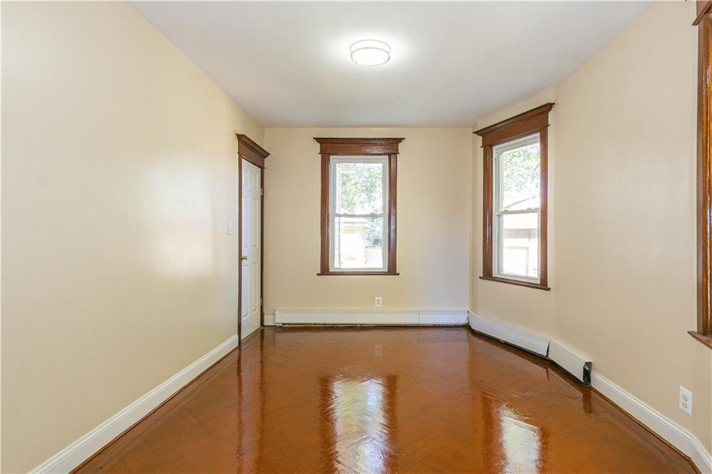 63 New Street, New York, 10302 image 8