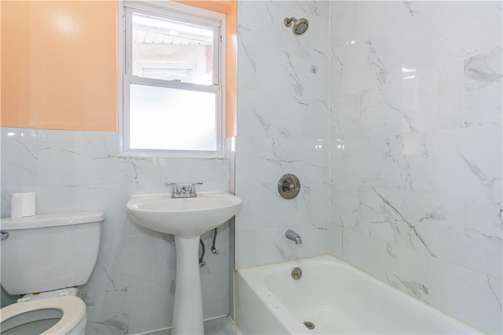63 New Street, New York, 10302 image 25
