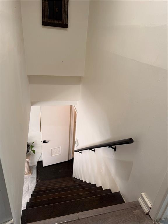 42A GREENNTREE Lane, Staten  Island, New York, 11314 image 12