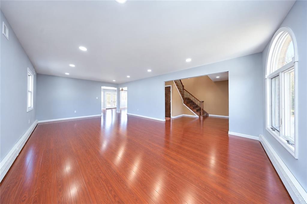 615 Page Avenue, Staten  Island, New York, 10307 image 16