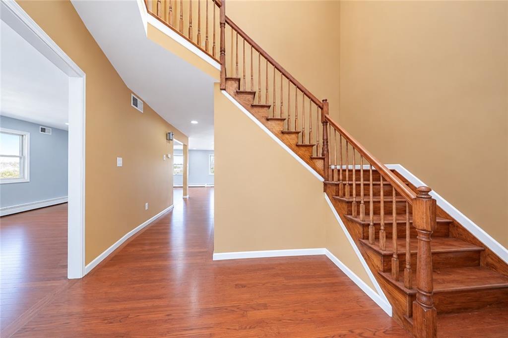 615 Page Avenue, Staten  Island, New York, 10307 image 8