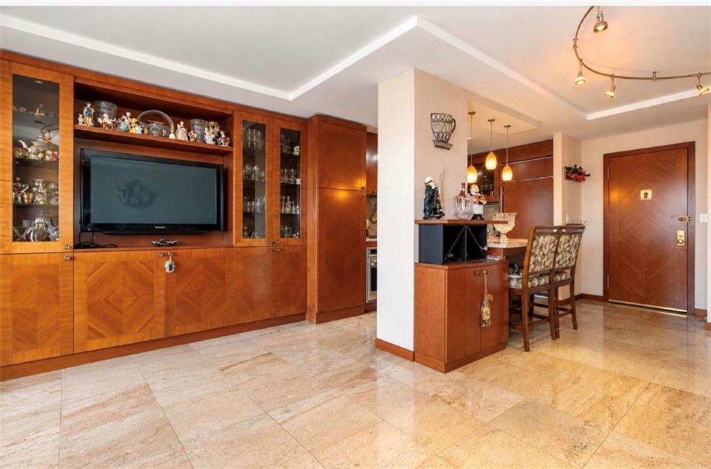 601 Surf Avenue 13G Image 2