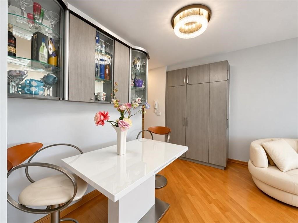 35 SEACOAST Terrace 15J Image 3