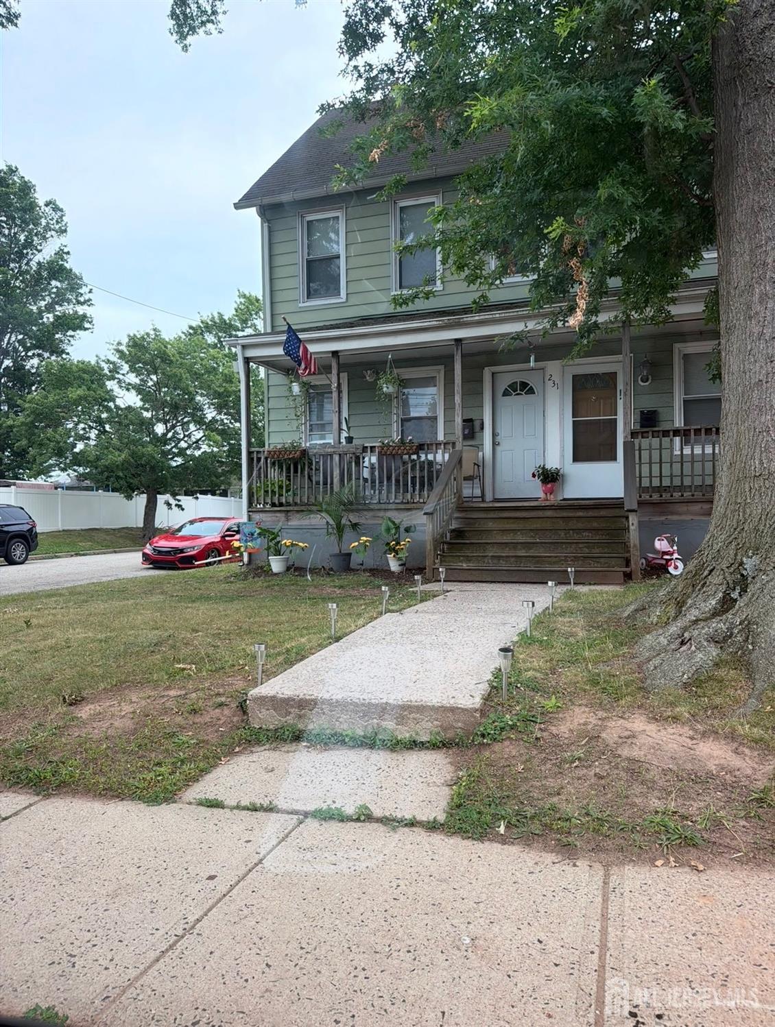 231 Clinton Street Image 1