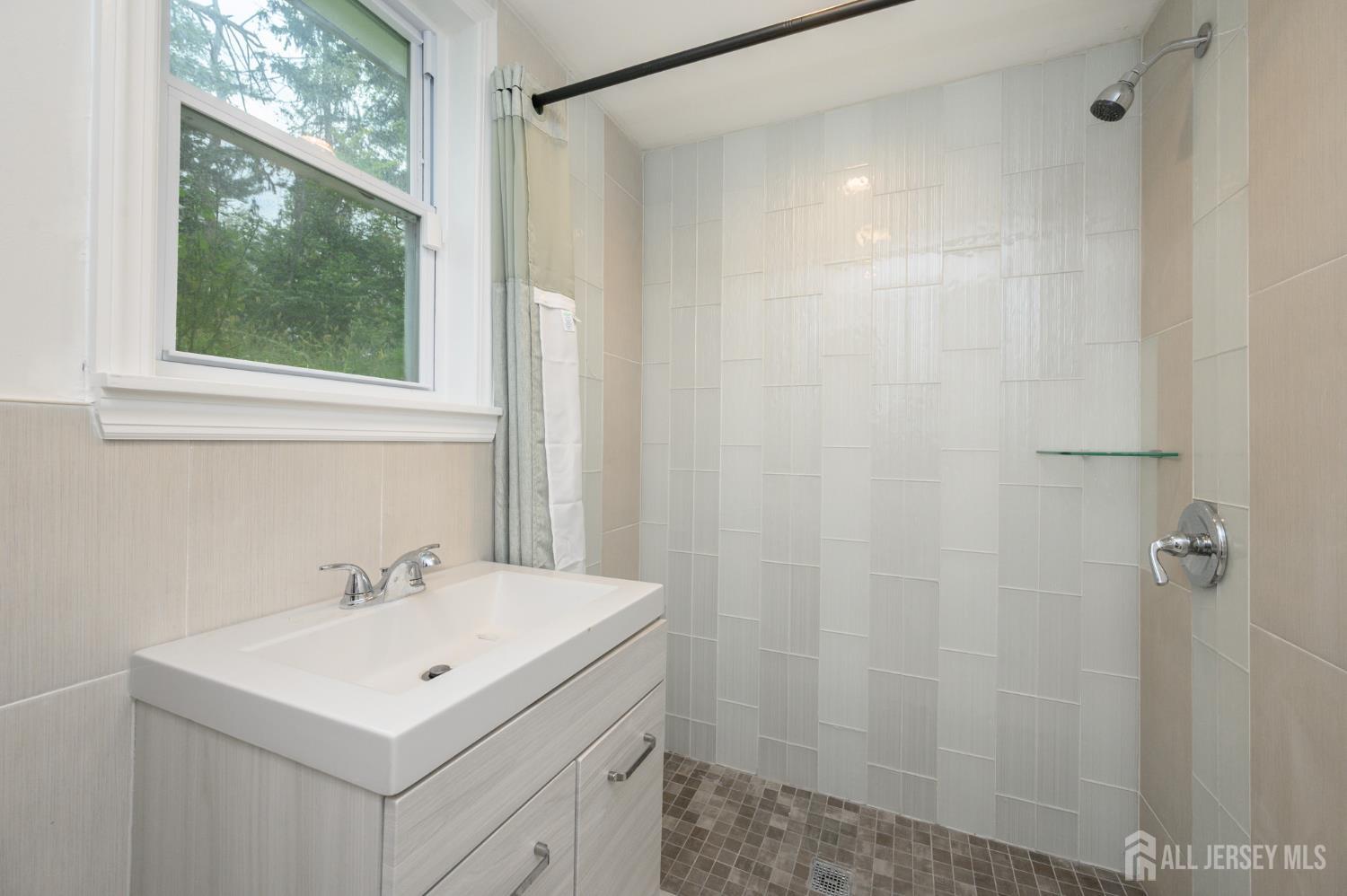 596 Keefe Road, Lawrence, NJ, 08648 image 26