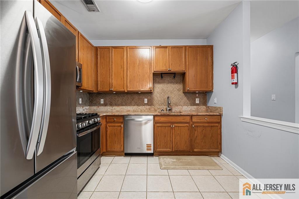 131 Frank Court 131, South Plainfield, NJ, 07080 image 15