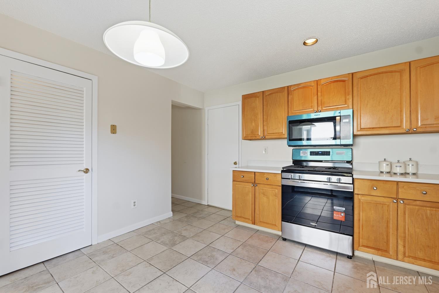 17 Park Gate Drive, Edison, NJ, 08820 image 16