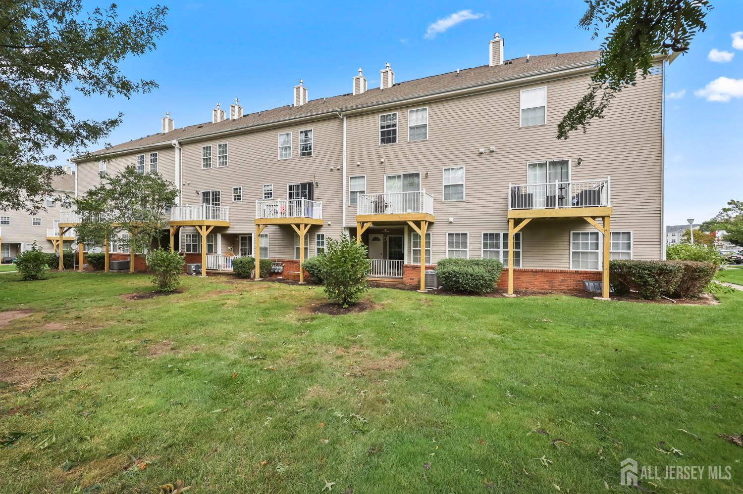 2202 Timber Ridge Court, Parlin, NJ, 08859 image 39