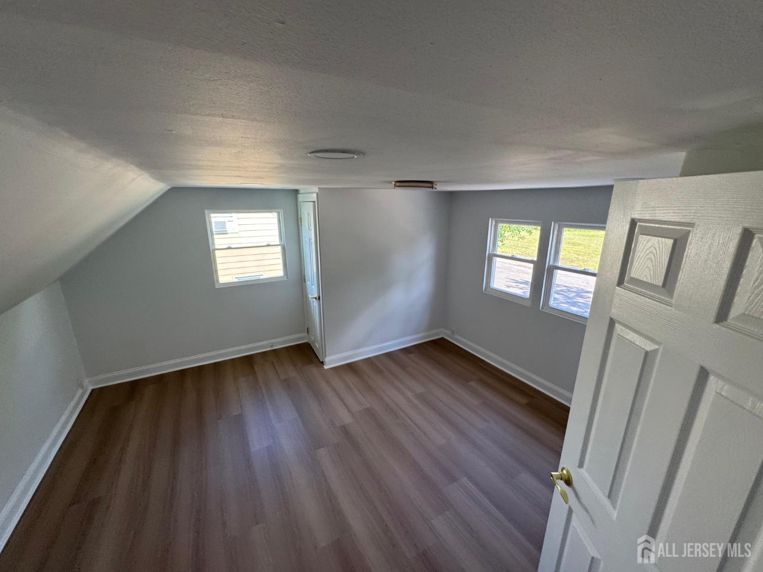 109 W Arthur Place, Iselin, NJ, 08830 image 20