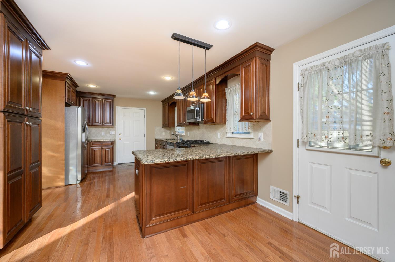 42 Highview Road, East Brunswick, NJ, 08816 image 9