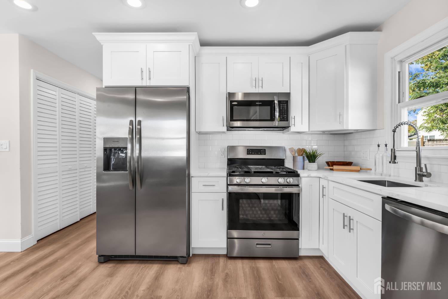 168 Milton Avenue, Aberdeen, NJ, 07721 image 17