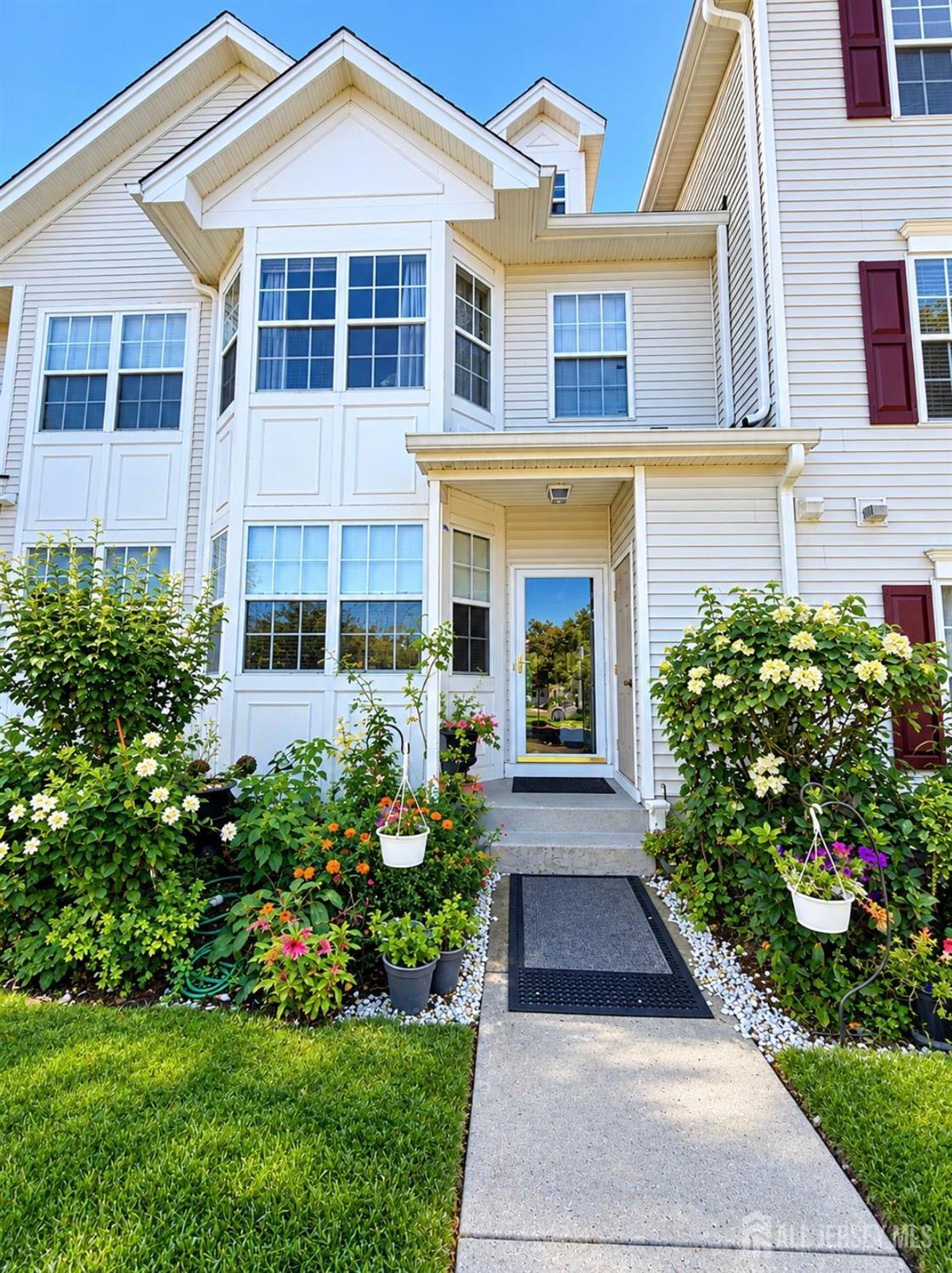 1505 Blossom Circle, South Brunswick, NJ, 08810