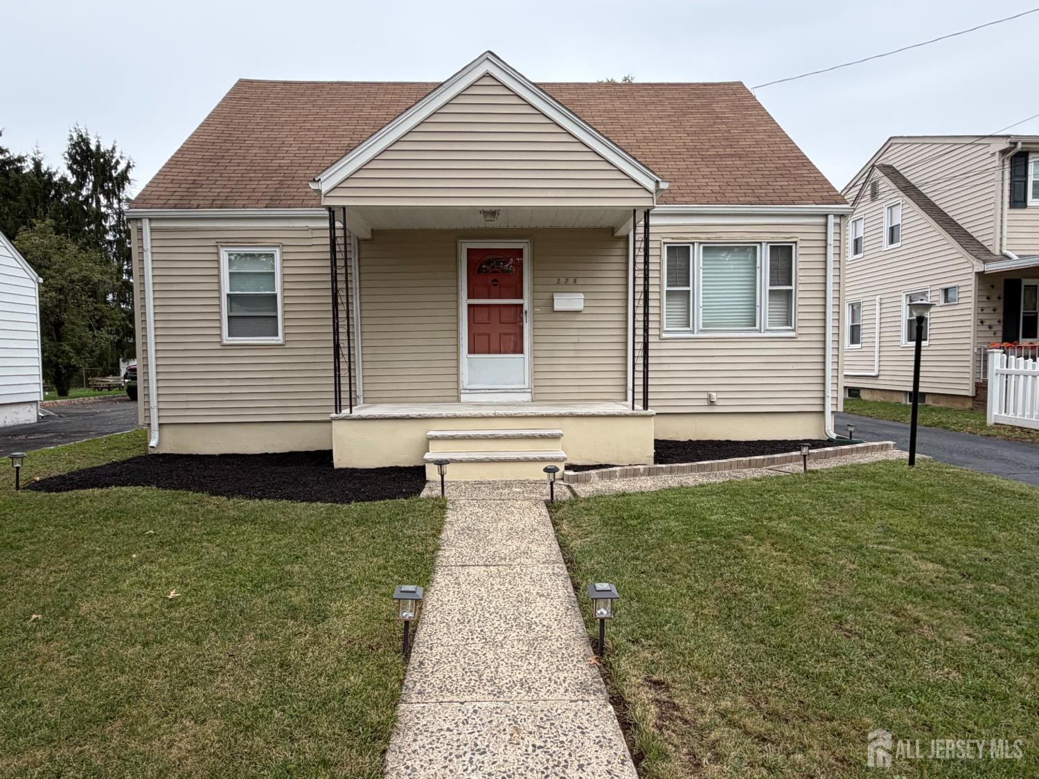 225 225 Harris Avenue, Middlesex, NJ, 08846