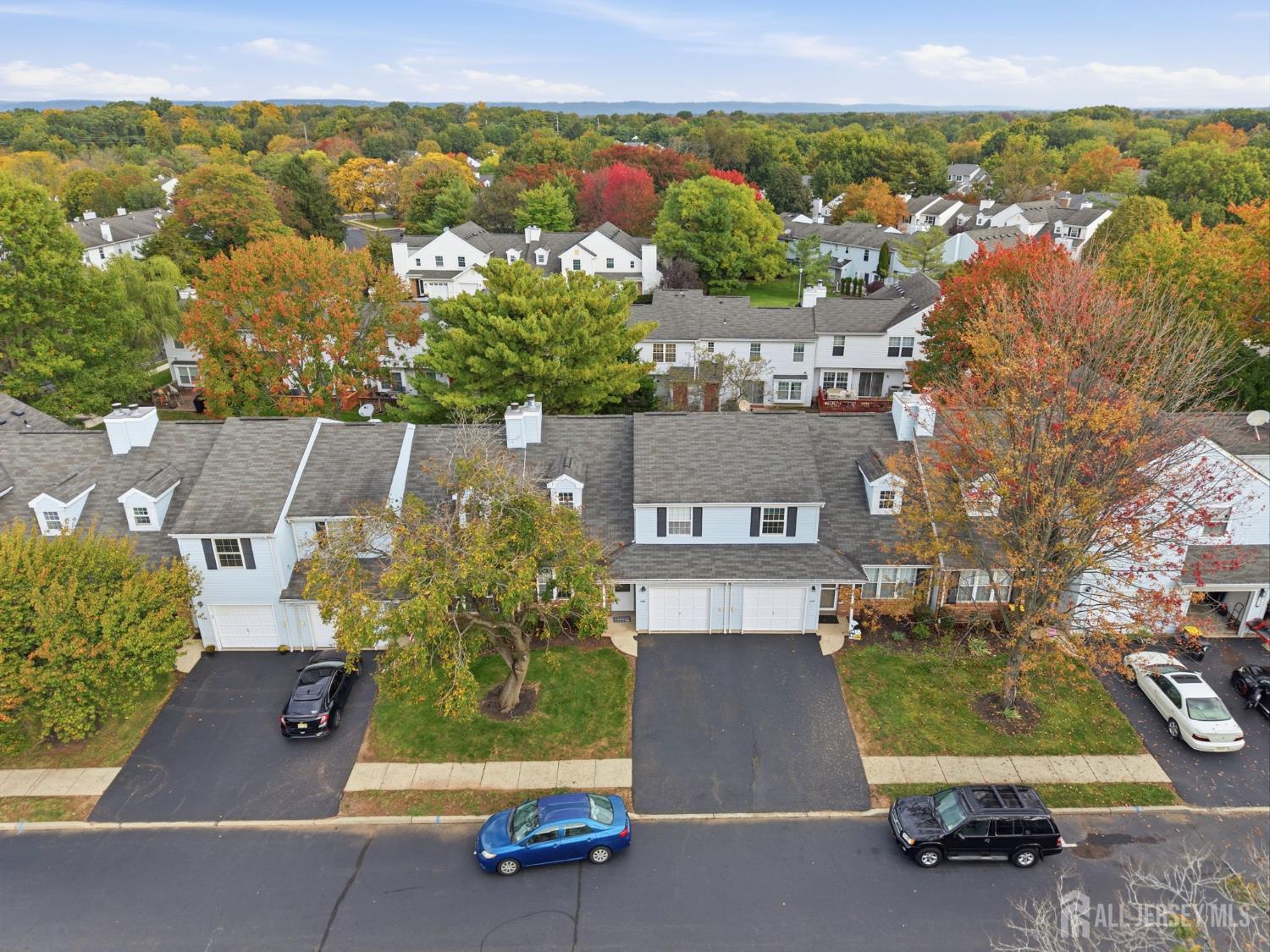268 Edgeware Court, Franklin Twsp, NJ, 08873 image 32