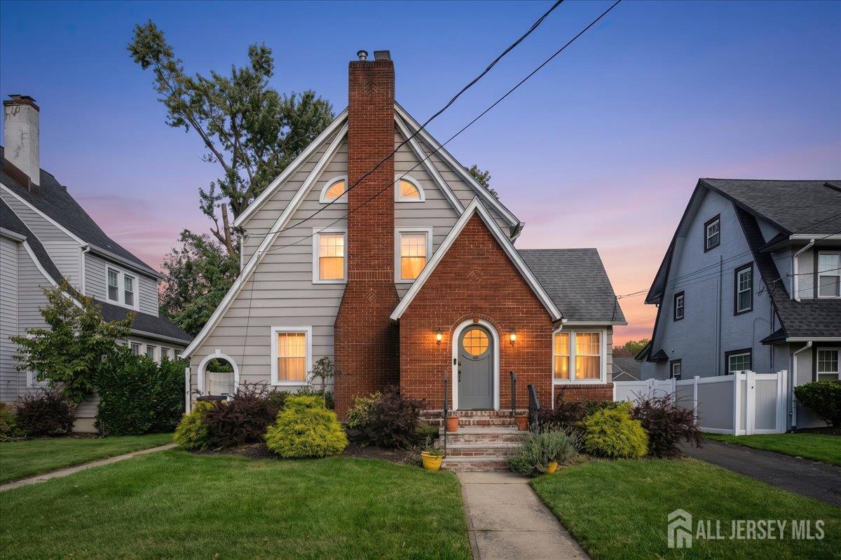 1133-35 Hillside Avenue Image 3