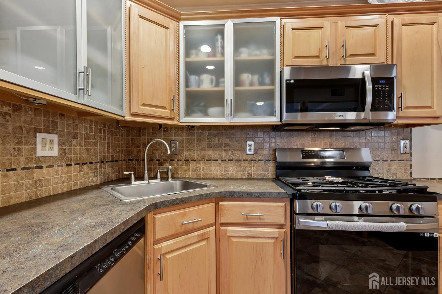 3 Letts Court, Sayreville, NJ, 08872 image 12
