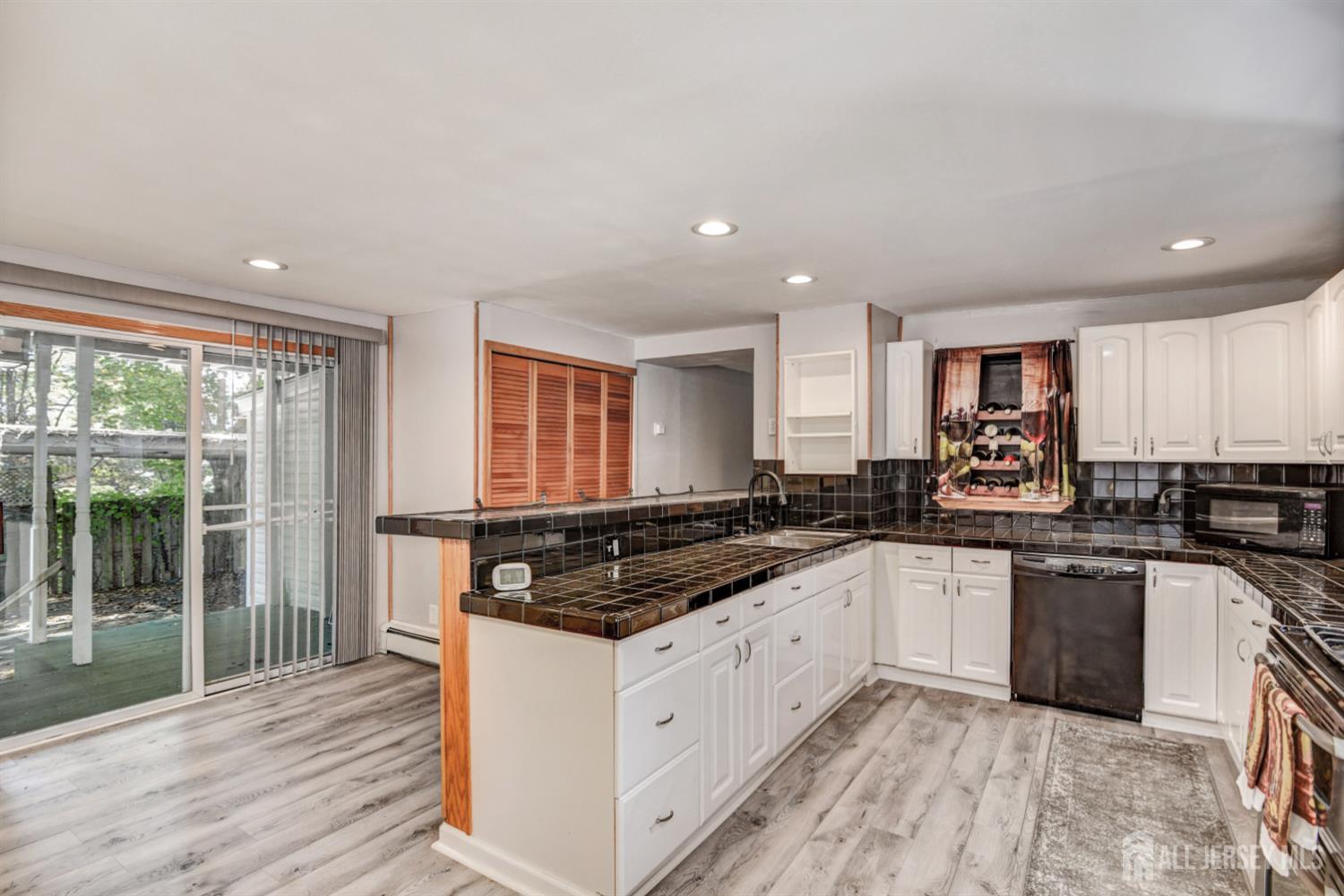 185 Washington Road, Sayreville, NJ, 08872 image 20