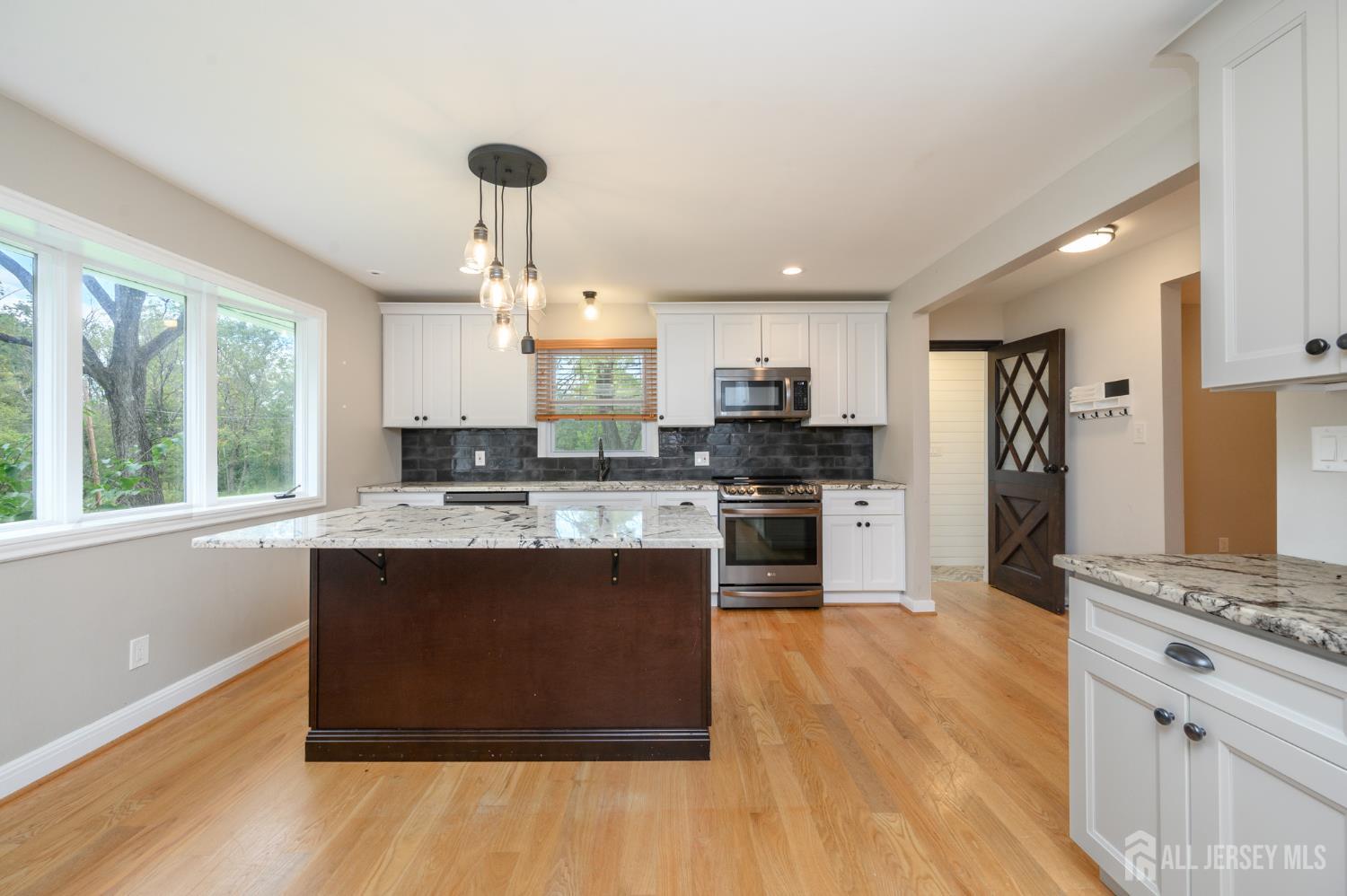 596 Keefe Road, Lawrence, NJ, 08648 image 9