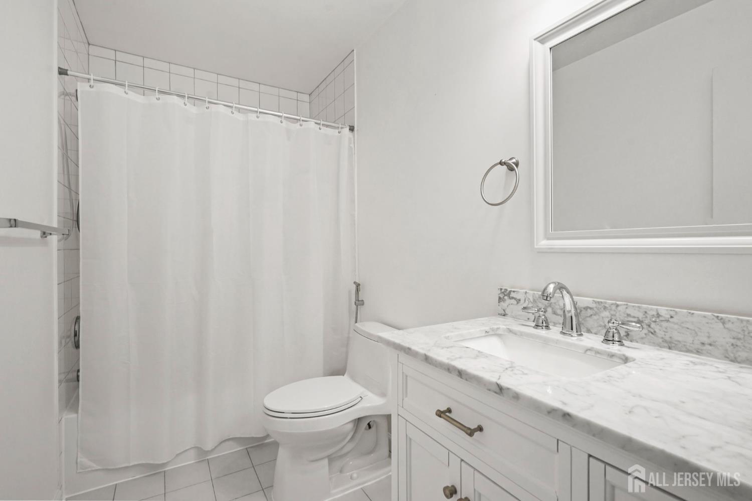 6083 Cedar Court, South Brunswick, NJ, 08852 image 21