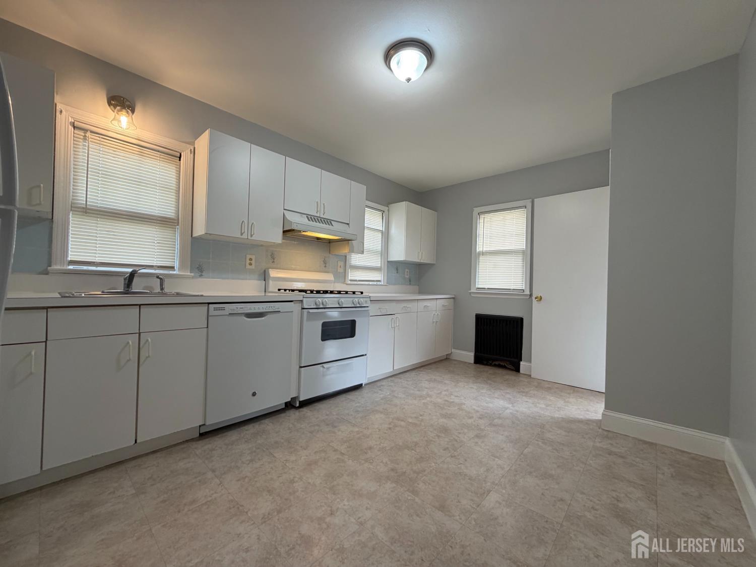 225 225 Harris Avenue, Middlesex, NJ, 08846 image 28