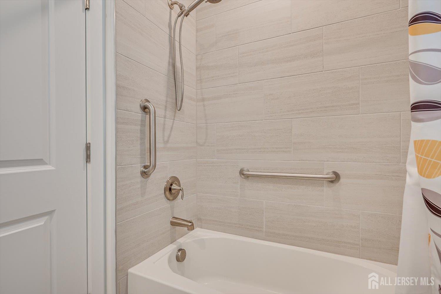 62 Vizcaya Drive, Monroe, NJ, 08831 image 15