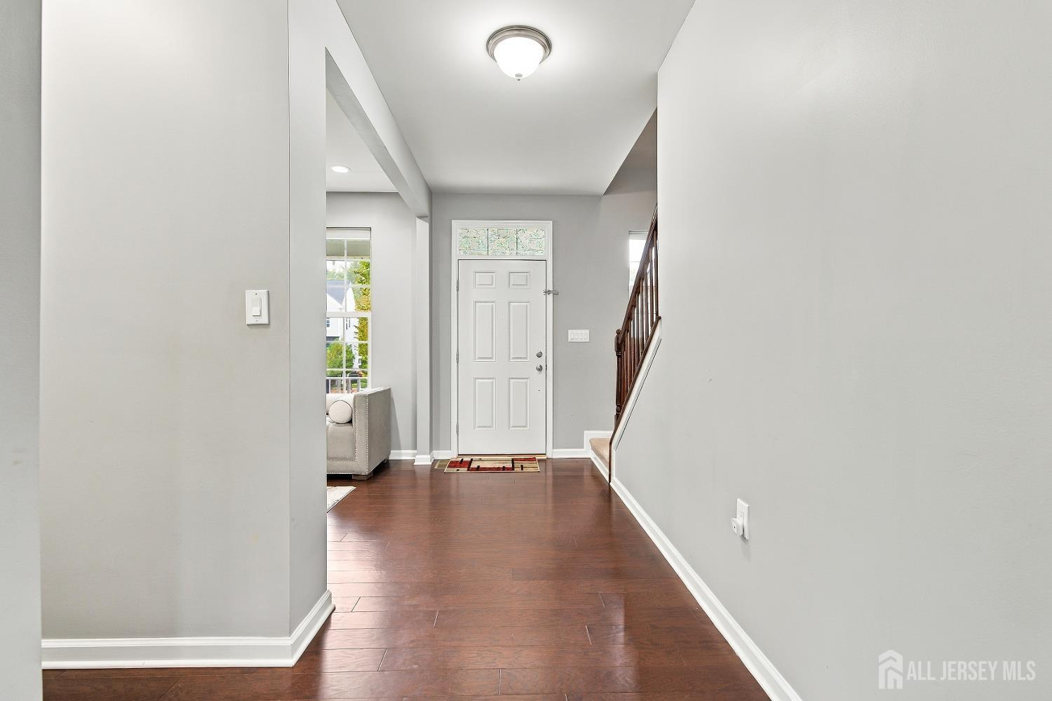 31 Saratoga Lane Image 3