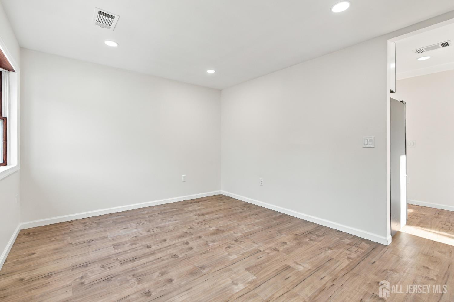 85 Pacific Boulevard, Old Bridge, NJ, 07735 image 23