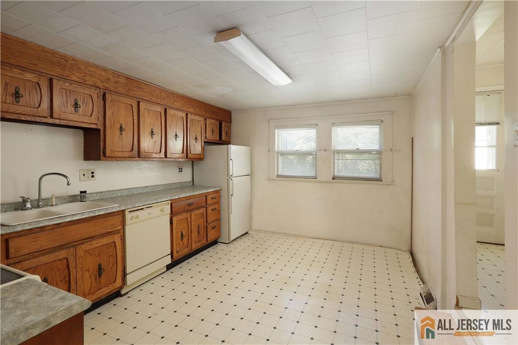 814 Forrest Avenue, South Amboy, NJ, 08879 image 20
