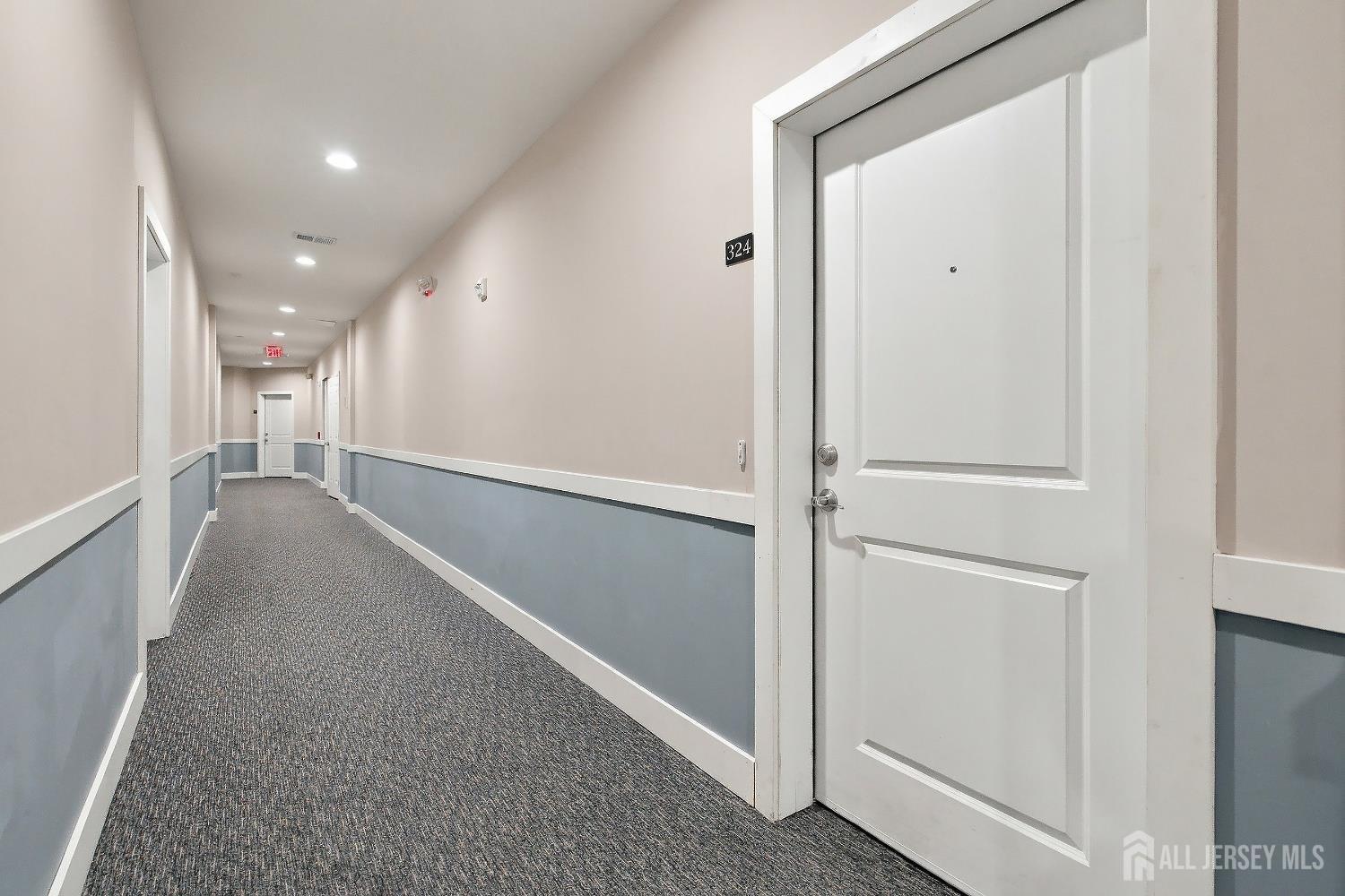 324 Pond Lane Image 3