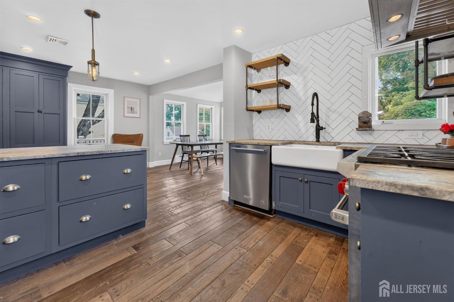 79 W Main Street, Mendham Bor, NJ, 07945 image 14