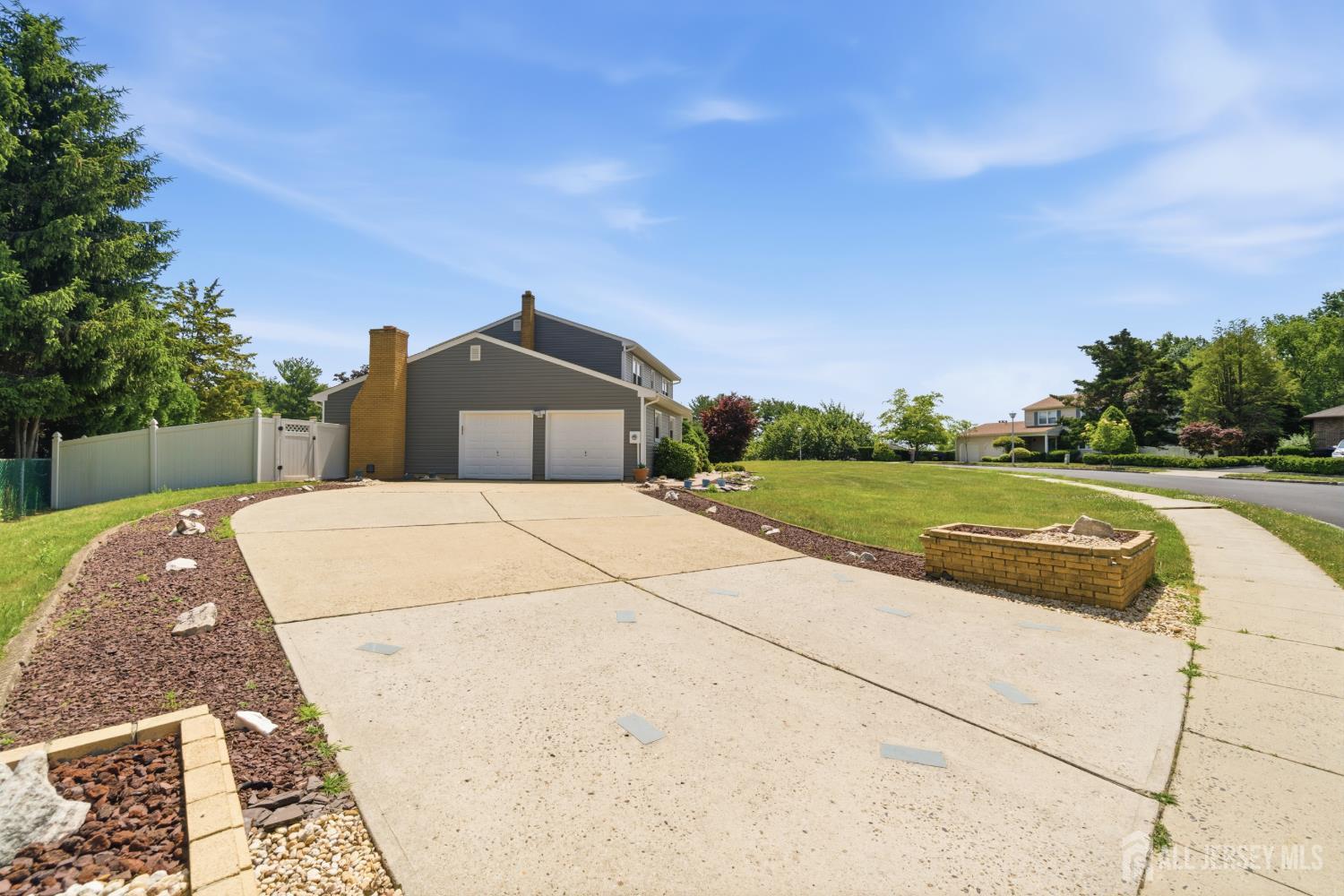 22 EDWARD Street Image 4