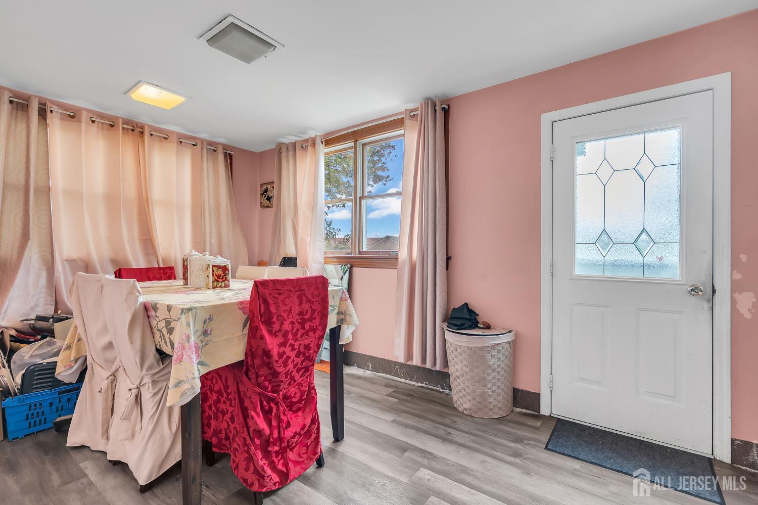 38 Susan Lane, East Brunswick, NJ, 08816 image 11