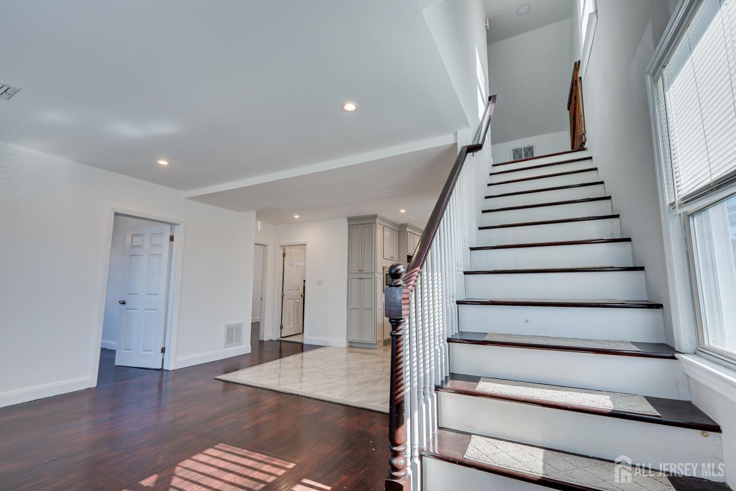 34 Ryan Street, Fords, NJ, 08863 image 31