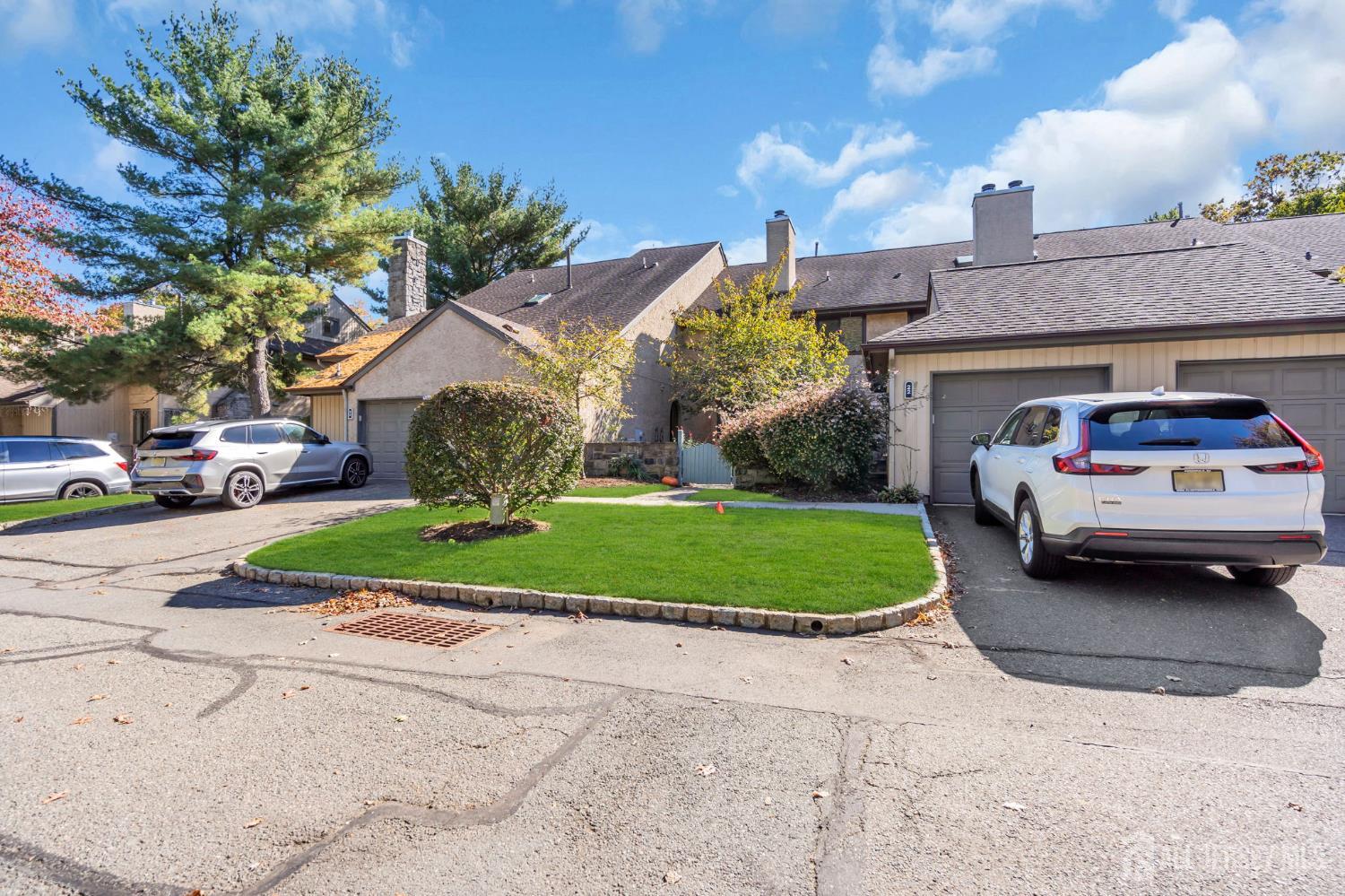 23 Ashford Drive Image 2