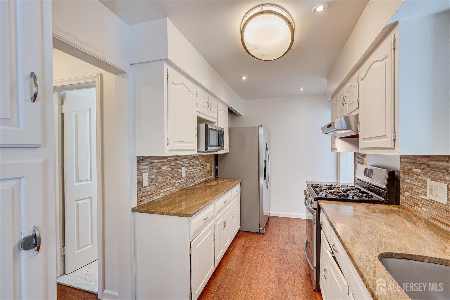 1071 Lorraine Avenue, Union Twp, NJ, 07083 image 21