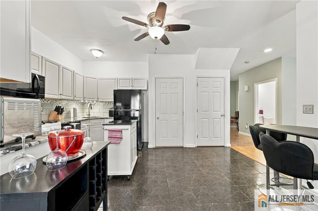 50 E Burgess Drive 50, Piscataway, NJ, 08854 image 10